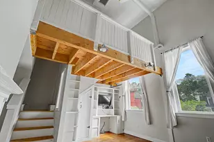 32 Market St, Somersworth, NH 03878 - Photo 8