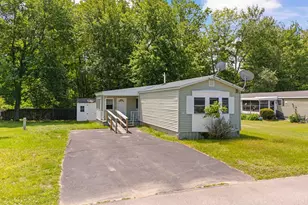 290 Calef Hwy, Epping, NH 03042 - Photo 1
