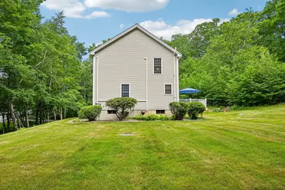 8 Hazelwood Drive, Salem, NH 03079 - Photo 42