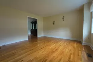 2 Farmington Rd, Nashua, NH 03060 - Photo 4