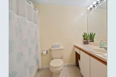 500 Candlewood Park #13, Nashua, NH 03063 - Photo 10