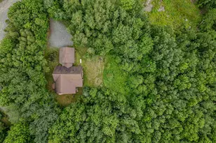 185 N Peak Dr, Easton, NH 03580 - Photo 48