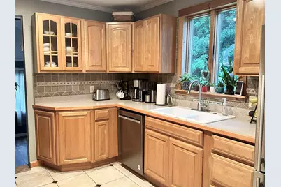 41 Knoll Avenue, Keene, NH 03431 - Photo 4