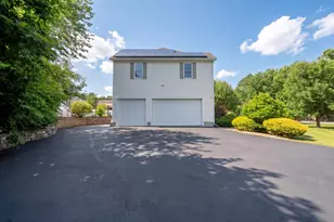 271 Merritt Nyberg Ln, Manchester, NH 03104 - Photo 38