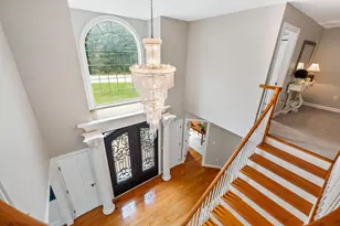 271 Merritt Nyberg Ln, Manchester, NH 03104 - Photo 14