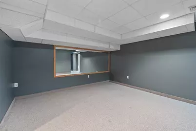 271 Merritt Nyberg Lane, Manchester, NH 03104 - Photo 32