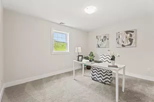 99 Driftwood Cir, Sandown, NH 03873 - Photo 32