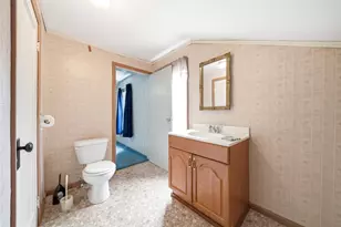 293 Boynton St, Manchester, NH 03102 - Photo 16