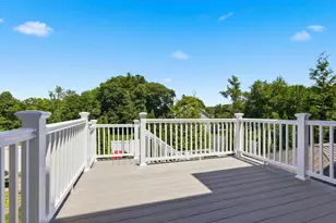 6 Schoolhouse Rd, Londonderry, NH 03053 - Photo 10