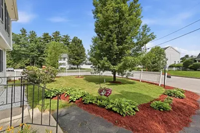 36 Wildwood Street, Manchester, NH 03103 - Photo 6