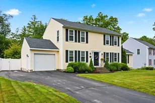69 Mallard Point Rd, Merrimack, NH 03054 - Photo 2