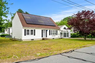 4 Alma Ave, Salem, NH 03079 - Photo 2