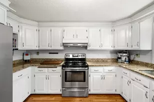 4 Alma Ave, Salem, NH 03079 - Photo 30
