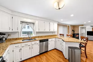 4 Alma Ave, Salem, NH 03079 - Photo 32