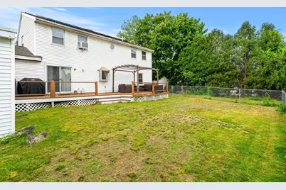 4 Alma Avenue, Salem, NH 03079 - Photo 8