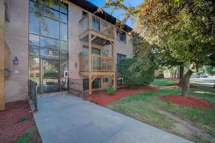 5 Lancelot Court, Salem, NH 03079 - Photo 2