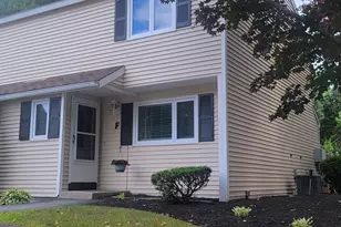 8 Cedarbrook Ave, Rochester, NH 03867 - Photo 2