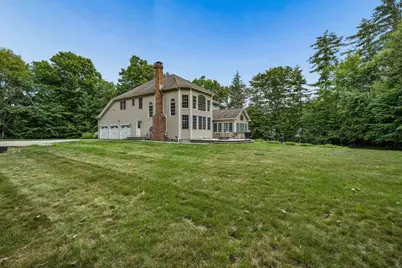 11 Dorothy's Way, Bedford, NH 03110 - Photo 8