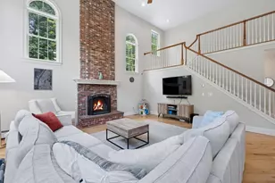 11 Dorothy&apos S Way, Bedford, NH 03110 - Photo 20