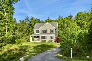 7 Brandy Rock Rd, Derry, NH 03038 - Photo 2