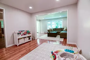 16 Century Rd, Nashua, NH 03064 - Photo 4