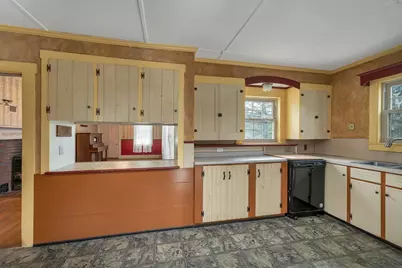 1388 S. Stark Highway, Weare, NH 03281 - Photo 8