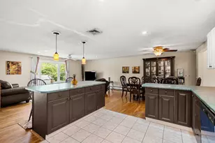 240 Hampstead St, Methuen, MA 01844 - Photo 28