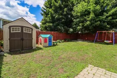 136 Morgan Street, Manchester, NH 03102 - Photo 6