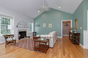 39 Morrison Dr, Londonderry, NH 03053 - Photo 14