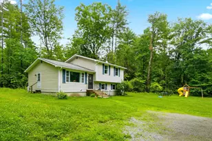 31 Emerald Ln, Hillsboro, NH 03244 - Photo 4