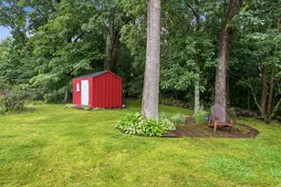 26 Veronica Ave, Salem, NH 03079 - Photo 10