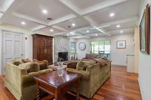 189 Gulf Rd, Dover, NH 03820 - Photo 6