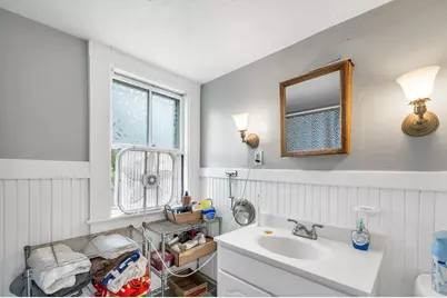 66 Ash Street, Manchester, NH 03104 - Photo 44