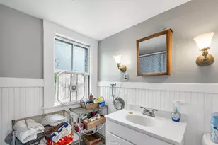 66 Ash St, Manchester, NH 03104 - Photo 44