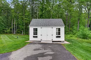 21 Walnut Hill Dr, Hooksett, NH 03106 - Photo 56