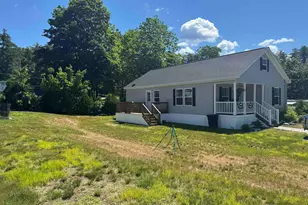 4 Manorcrest Dr, Nashua, NH 03062 - Photo 1