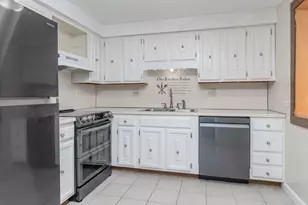 20 Redfield Cir, Derry, NH 03038 - Photo 16