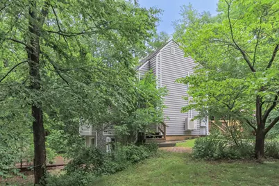 20 Redfield Circle, Derry, NH 03038 - Photo 8