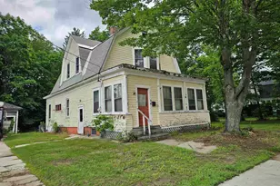 43 Woodland St, Claremont, NH 03743 - Photo 2