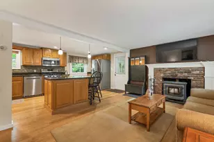 64 Woodvale Dr, Laconia, NH 03246 - Photo 10