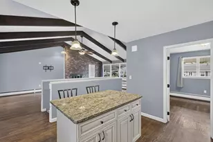 143 Highland Park Ave, Manchester, NH 03103 - Photo 8