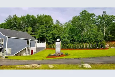 10 Chestnut Drive #UNIT 'UP', Bedford, NH 03110 - Photo 6