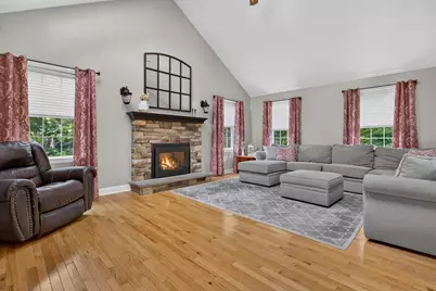 7 Cheshire Court, Londonderry, NH 03053 - Photo 8