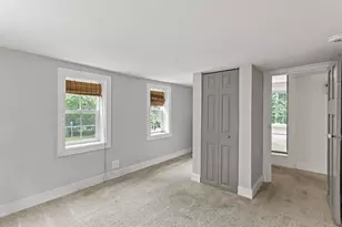 111 Manchester St, Nashua, NH 03064 - Photo 38