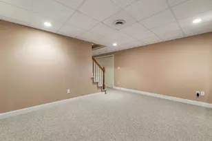 55 Dunlap Dr, Bedford, NH 03110 - Photo 52