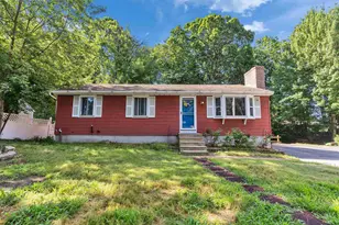 34 Caye Ln, Manchester, NH 03103 - Photo 2