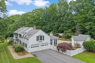 2 Cummings Rd, Merrimack, NH 03054 - Photo 2