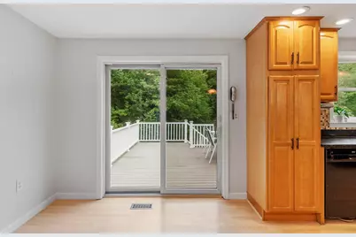 113 Newton Road, Plaistow, NH 03865 - Photo 6