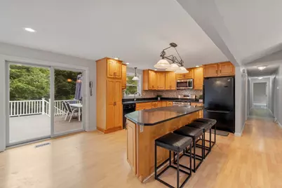113 Newton Road, Plaistow, NH 03865 - Photo 8