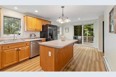 113 Newton Road, Plaistow, NH 03865 - Photo 44